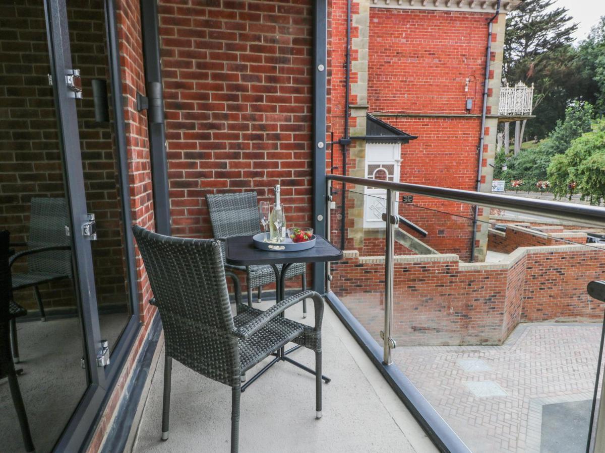 The Office Gardens, Apartment 1 휫비 외부 사진